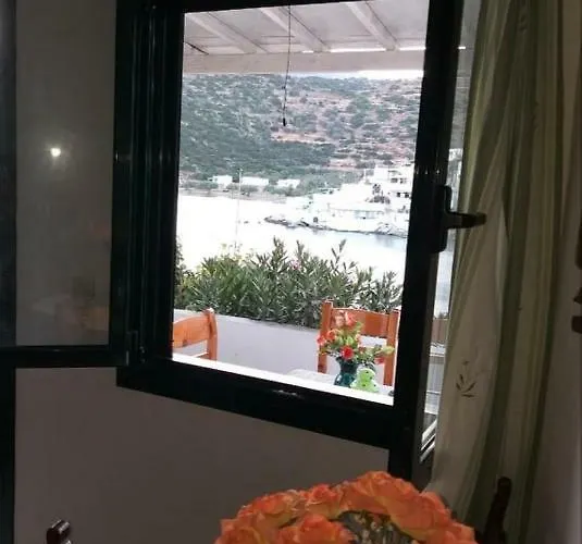 Nikolettas Apartments